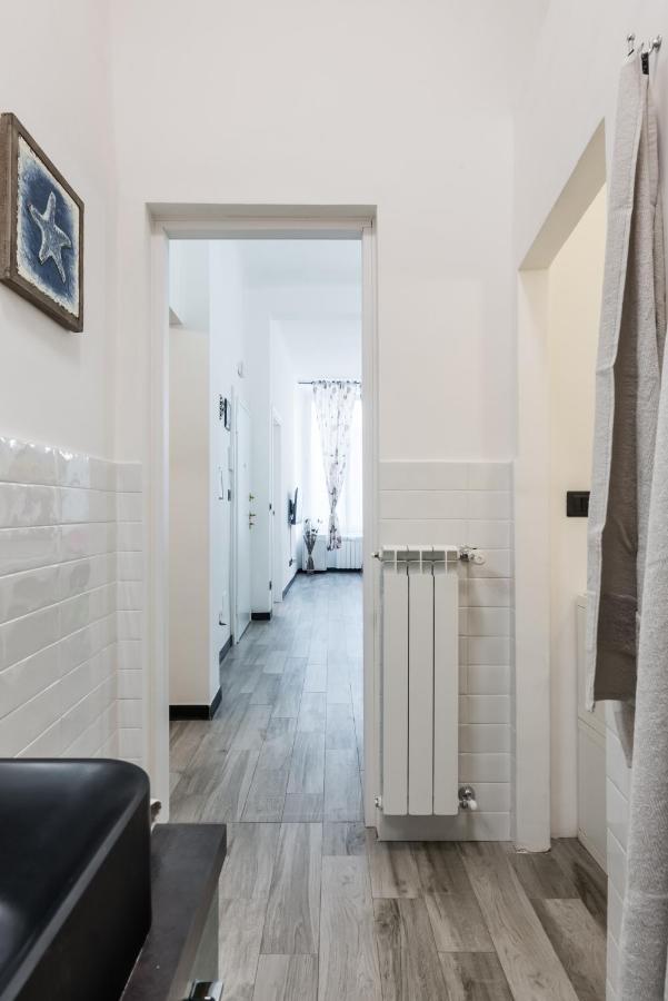 Acquario 5' Free Wifi & Netflix "Prione" By Tilo Apartment'S Генуа Екстериор снимка