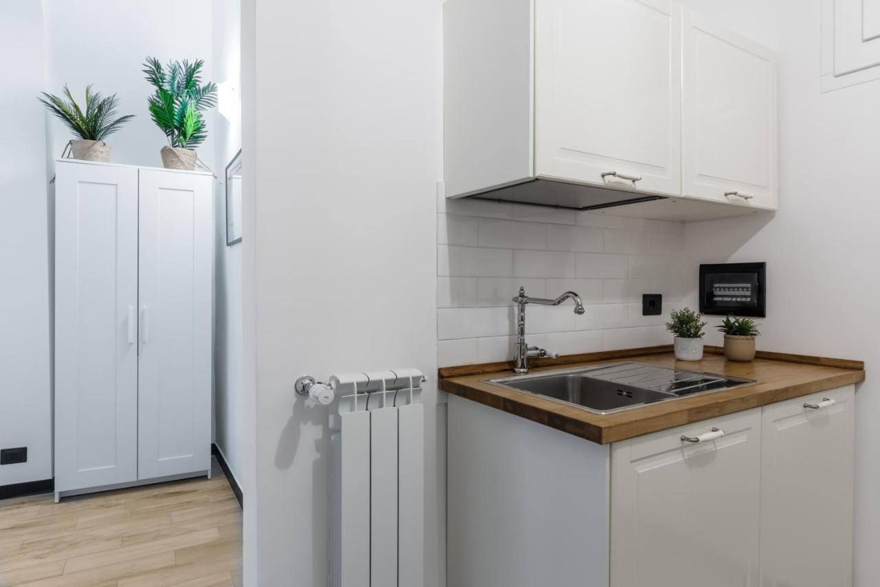 Acquario 5' Free Wifi & Netflix "Prione" By Tilo Apartment'S Генуа Екстериор снимка