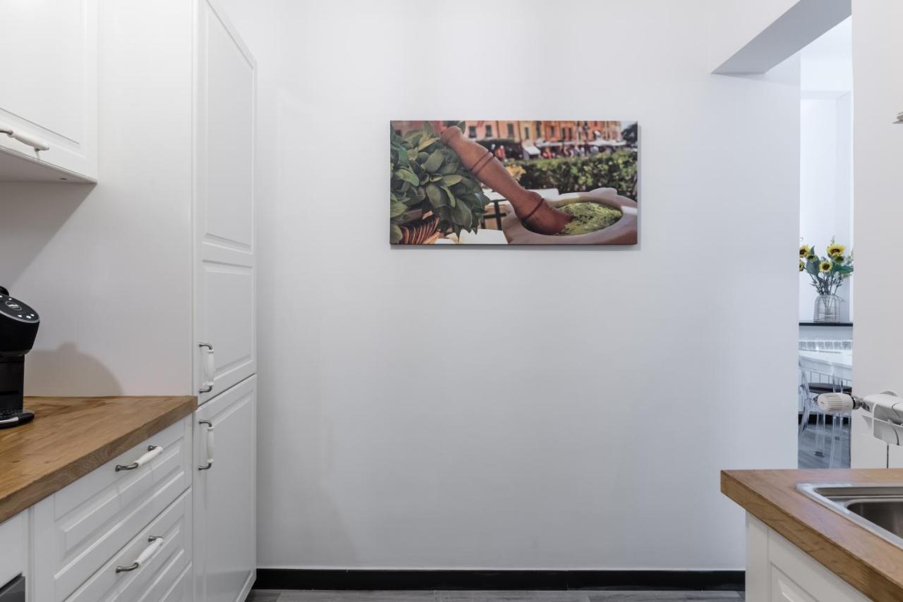 Acquario 5' Free Wifi & Netflix "Prione" By Tilo Apartment'S Генуа Екстериор снимка